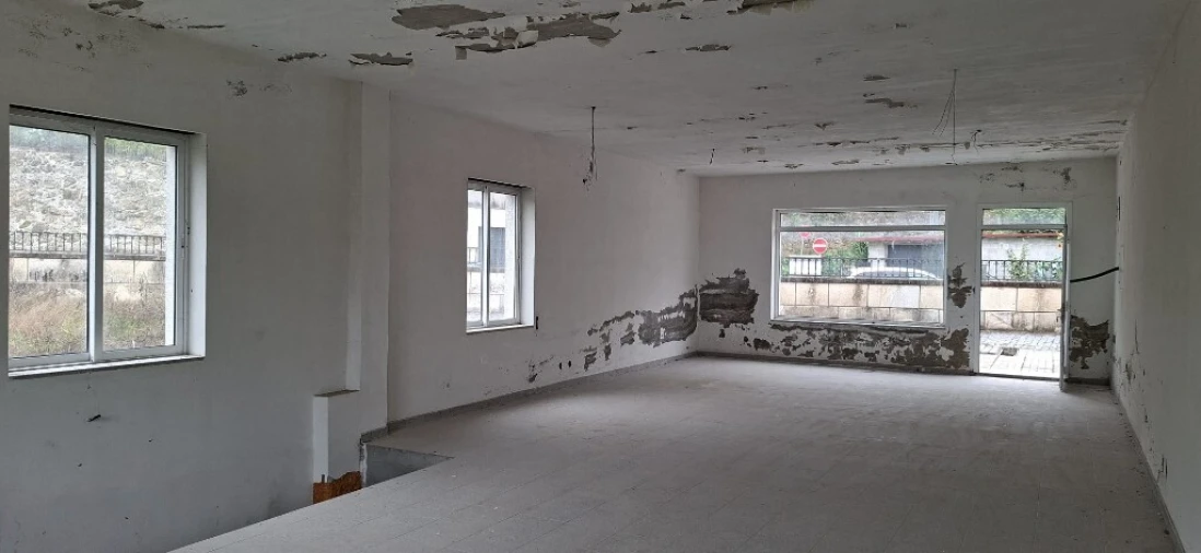 Loja para Arrendamento em Moimenta Foto 10