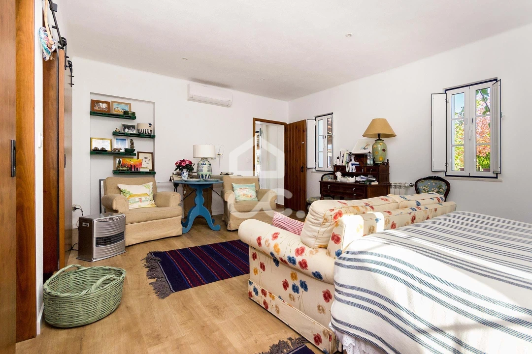 Quinta T6 para Venda em Santiago do Escoural Foto 15