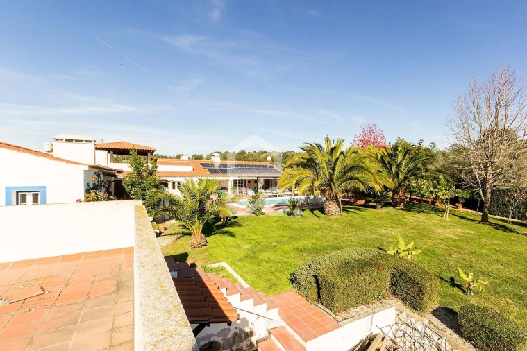 Quinta T6 para Venda em Santiago do Escoural Foto 60