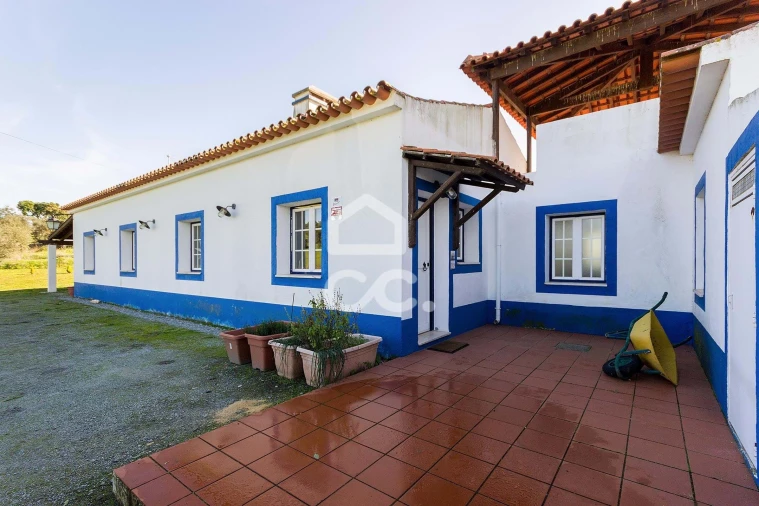 Quinta T6 para Venda em Santiago do Escoural Foto 47