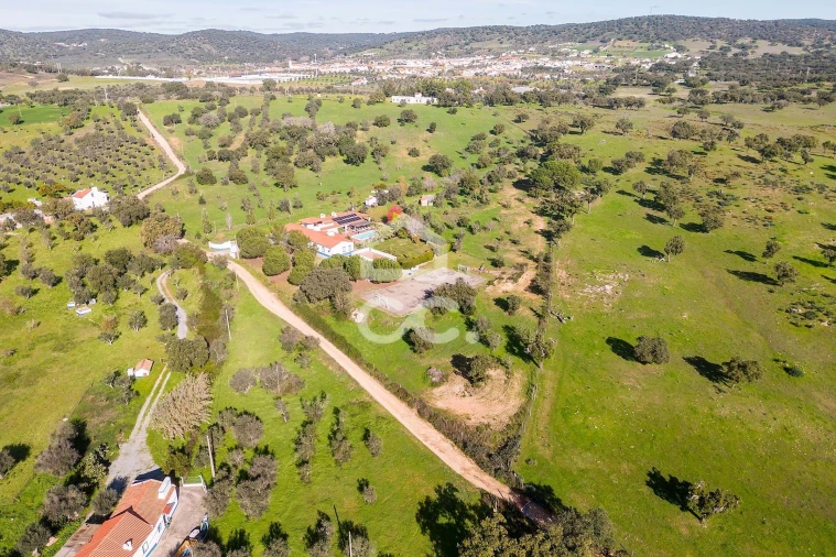 Quinta T6 para Venda em Santiago do Escoural Foto 91