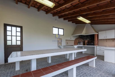 Moradia T5 para Venda em Atouguia da Baleia