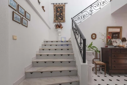 Moradia T5 para Venda em Atouguia da Baleia