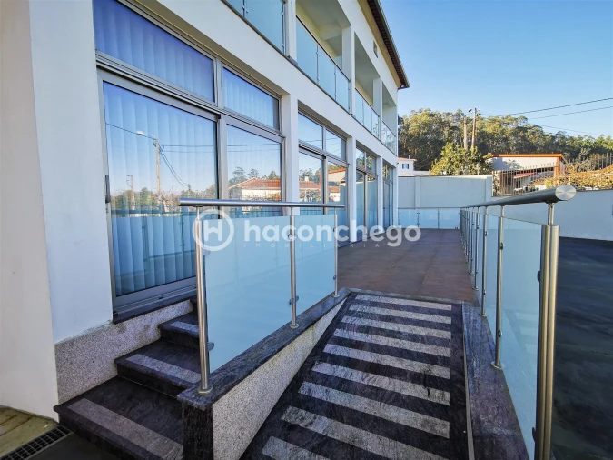 Loja para Arrendamento em Silveiros e Rio Covo (Santa Eulália) Foto 10