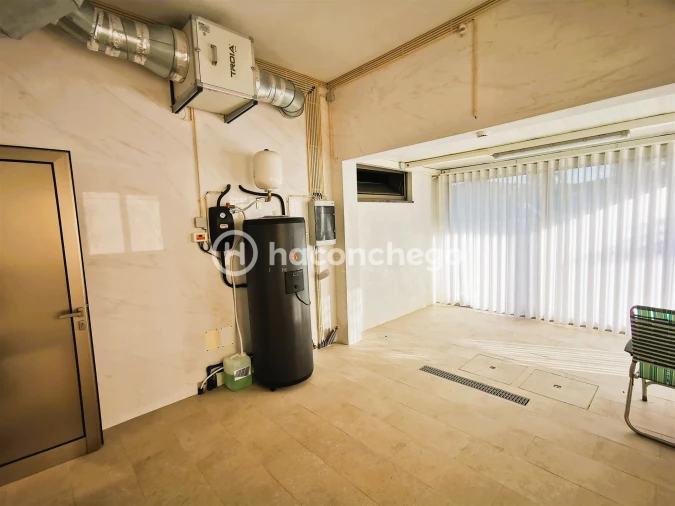 Loja para Arrendamento em Silveiros e Rio Covo (Santa Eulália) Foto 29