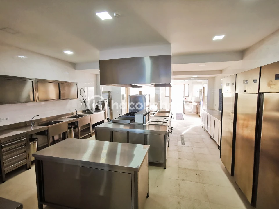 Loja para Arrendamento em Silveiros e Rio Covo (Santa Eulália) Foto 25