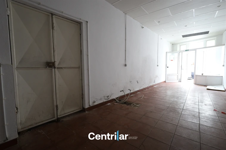 Loja para Arrendamento em Mangualde, Mesquitela e Cunha Alta Foto 6