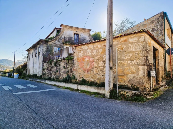 Moradia T7 para Venda em Bela Foto 1