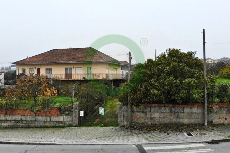 Moradia T4 para Venda em Valpaços e Sanfins Foto 2