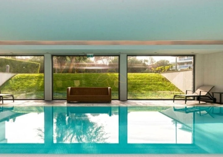 Apartamento T2 para Venda em Cascais e Estoril Foto 2