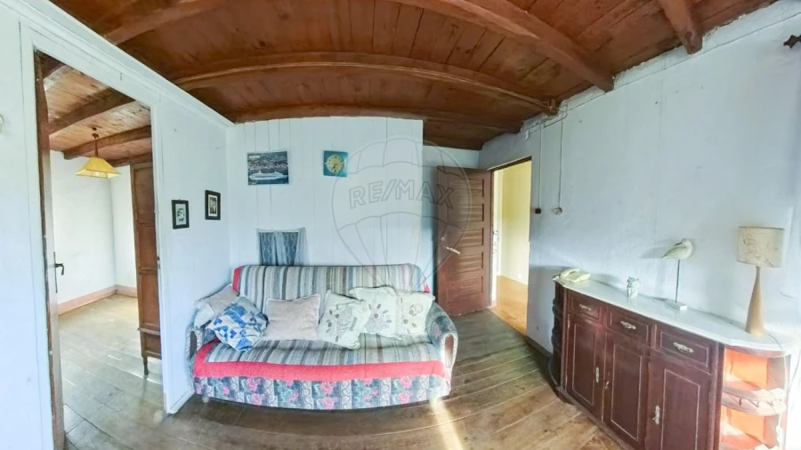 Moradia T2 para Venda em Cadafaz e Colmeal Foto 7