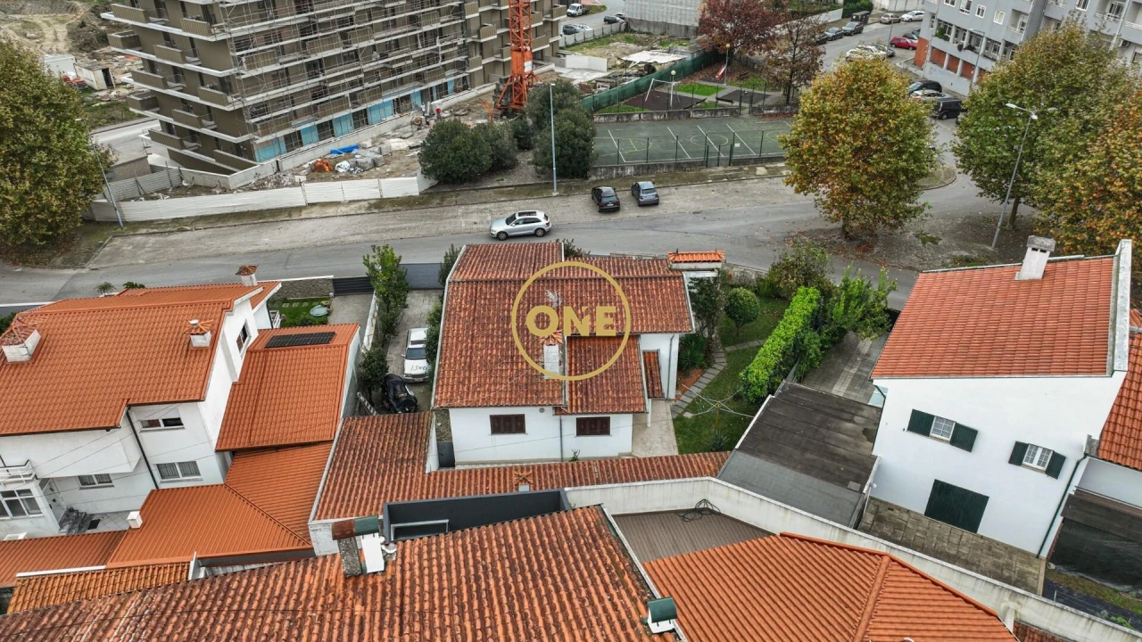Moradia T4 para Venda em Vila Nova de Famalicão e Calendário Foto 11