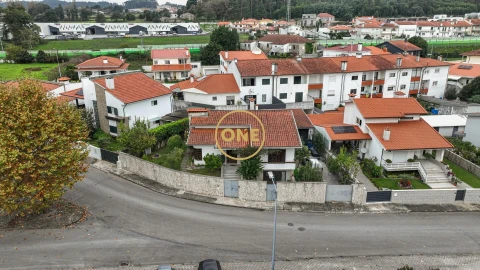 Moradia T4 para Venda em Vila Nova de Famalicão e Calendário