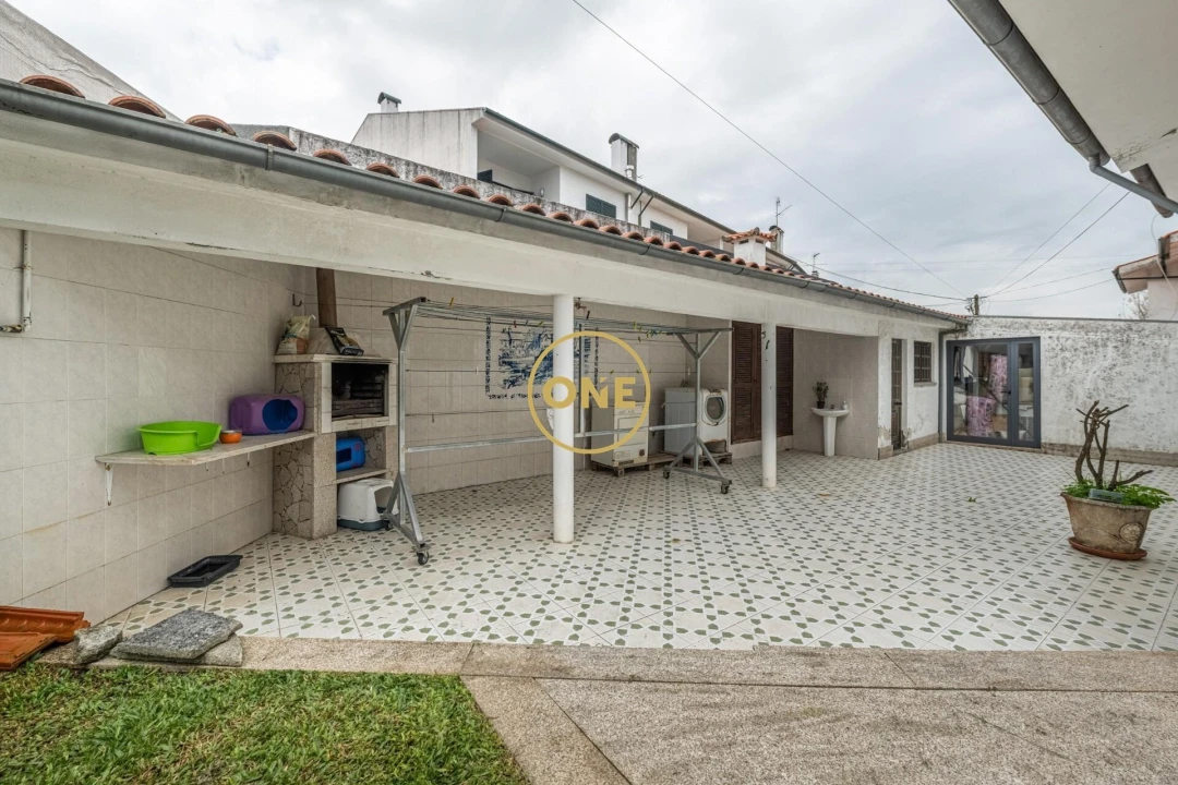 Moradia T4 para Venda em Vila Nova de Famalicão e Calendário Foto 17