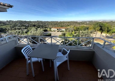 Apartamento para Venda em Estômbar e Parchal
