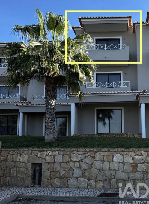 Apartamento para Venda em Estômbar e Parchal
