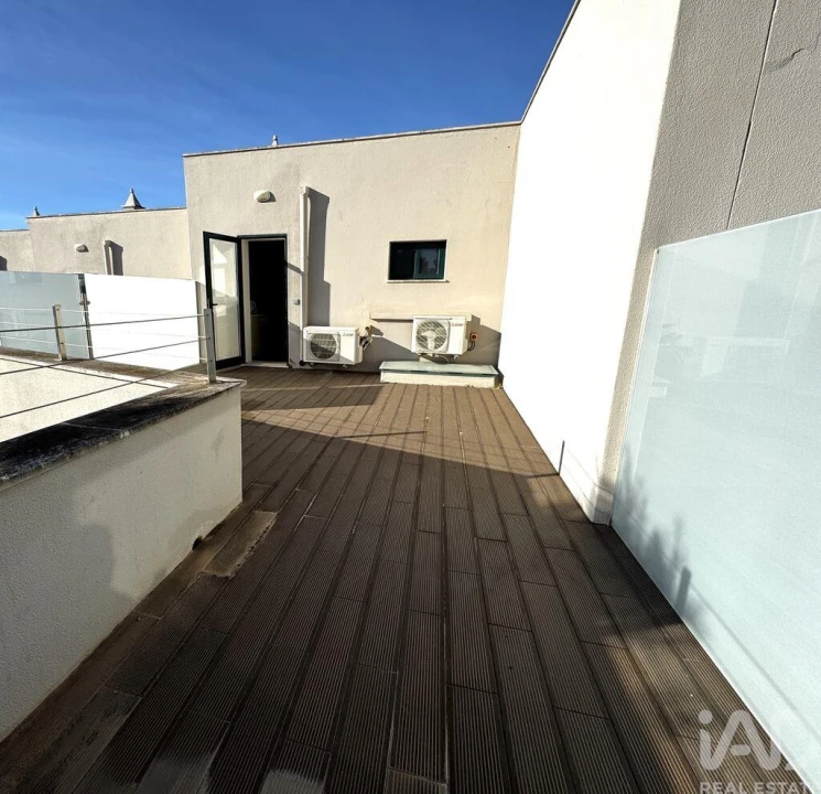 Apartamento para Venda em Estômbar e Parchal Foto 13