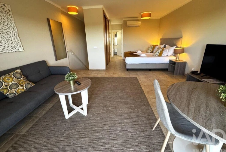 Apartamento para Venda em Estômbar e Parchal Foto 8