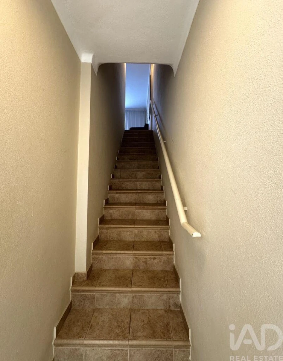 Apartamento para Venda em Estômbar e Parchal Foto 5
