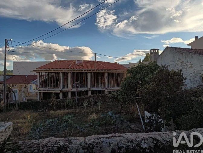 Moradia T3 para Venda em Alijo Foto 16