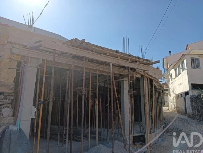 Moradia T3 para Venda em Alijo Foto 25