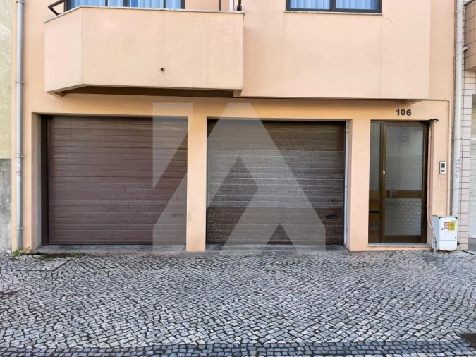 Garagem para Arrendamento em Ovar, São João, Arada e São Vicente de Pereira Jusã Foto 2