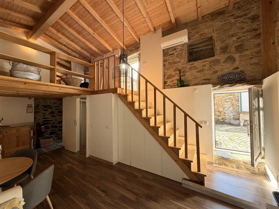 Moradia T1 para Arrendamento em Sarzedas Foto 8