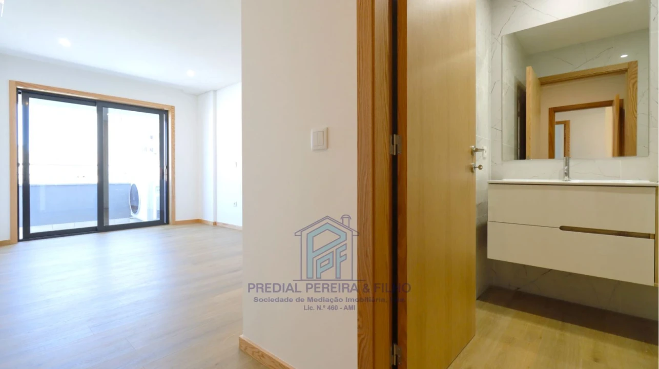 Apartamento T3 para Venda em Rio Tinto Foto 11