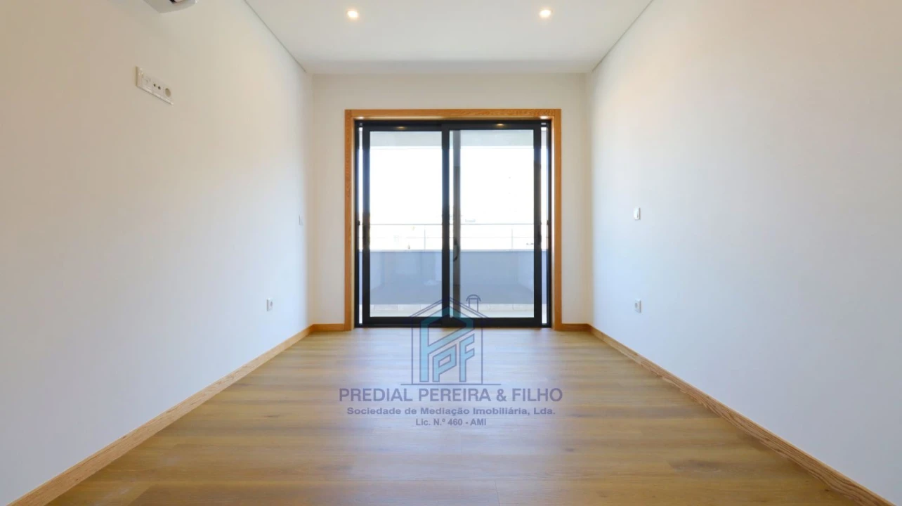 Apartamento T3 para Venda em Rio Tinto Foto 20