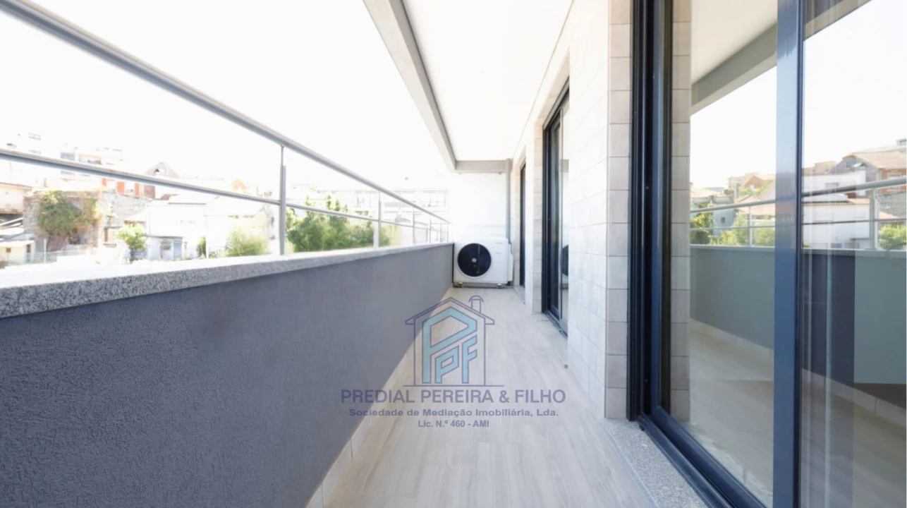 Apartamento T3 para Venda em Rio Tinto Foto 22