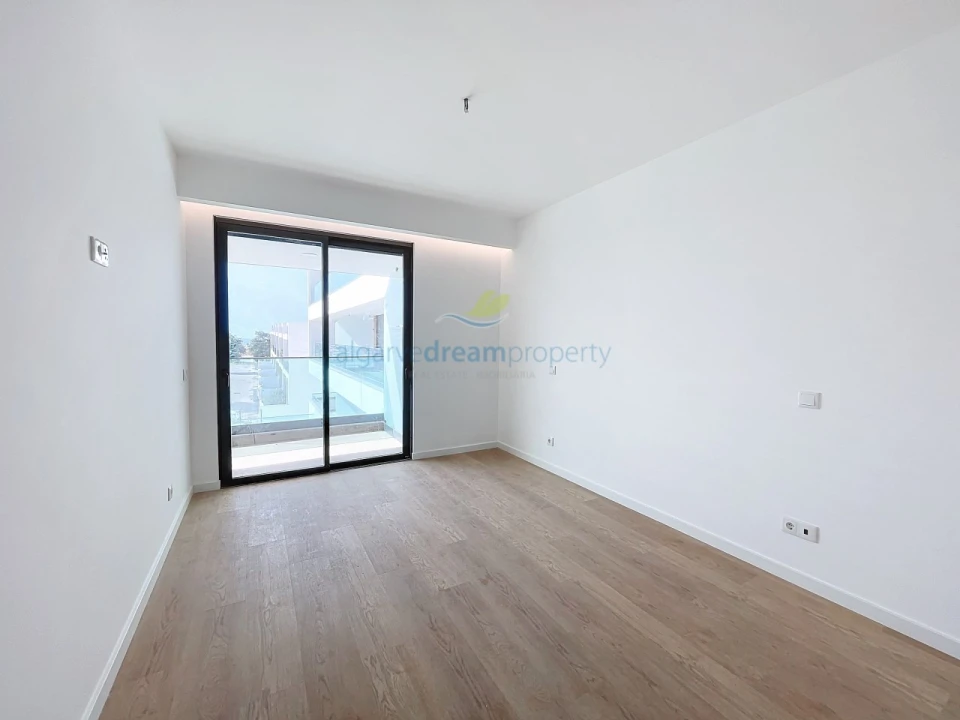 Apartamento T2 para Venda em Albufeira e Olhos de Água Foto 12