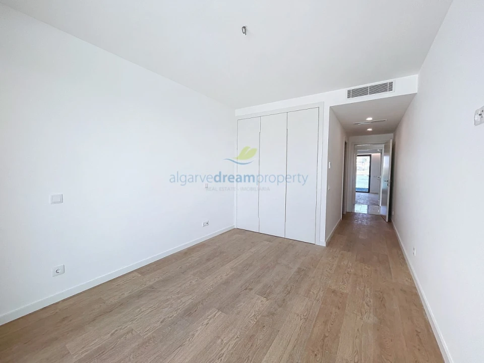Apartamento T2 para Venda em Albufeira e Olhos de Água Foto 14