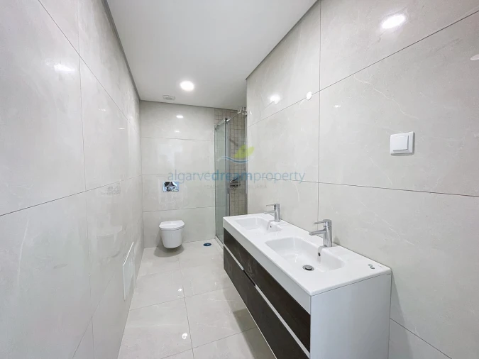 Apartamento T2 para Venda em Albufeira e Olhos de Água Foto 6
