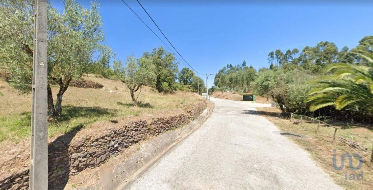 Terreno para Venda em São Miguel, Santa Eufémia e Rabaçal Foto 1