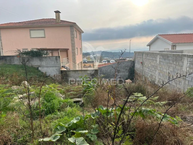 Terreno para Venda em Mancelos Foto 4