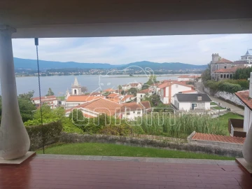 Moradia T7 para Venda em Seixas