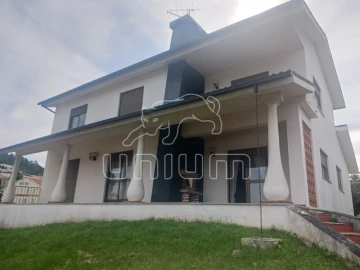 Moradia T7 para Venda em Seixas