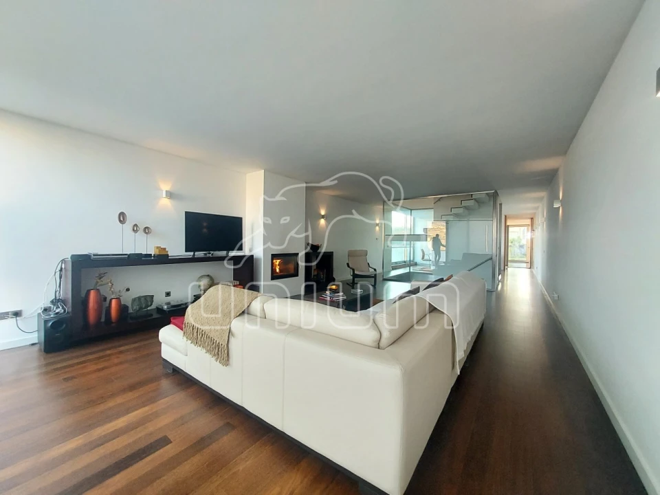 Moradia T3 para Venda em Guilhadeses e Santar Foto 4