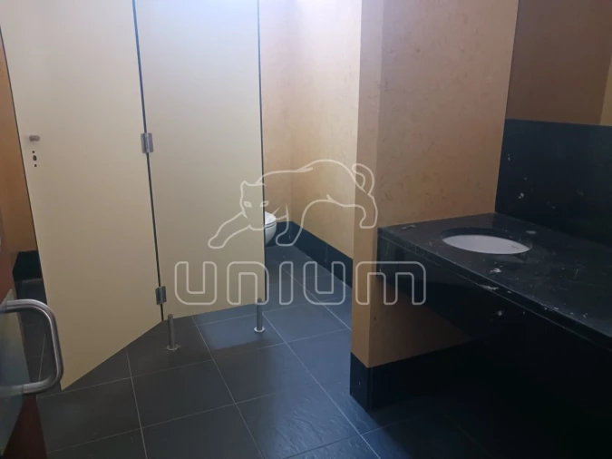 Loja para Arrendamento em Santa Maria Maior e Monserrate e Meadela Foto 9