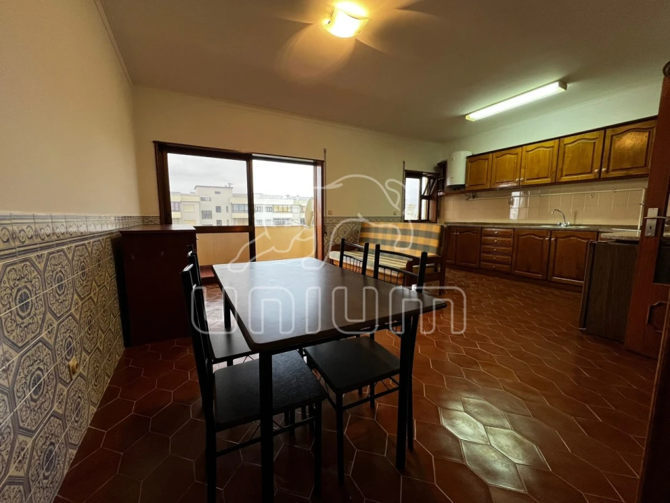 Apartamento T1 para Venda em Chafe Foto 9