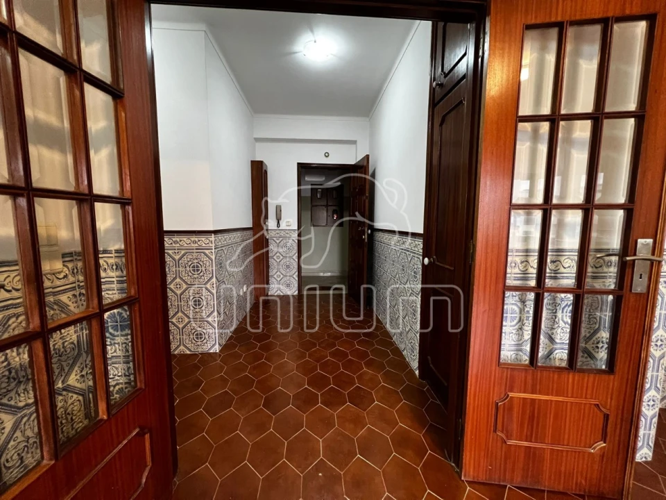 Apartamento T1 para Venda em Chafe Foto 13