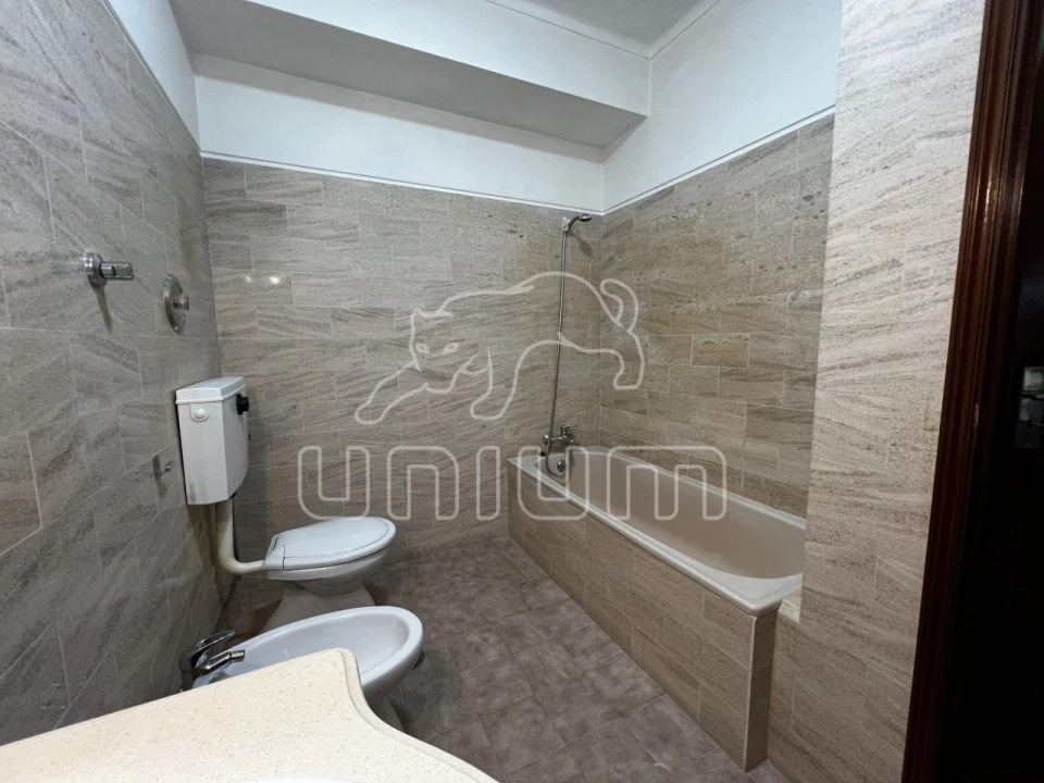 Apartamento T1 para Venda em Chafe Foto 15