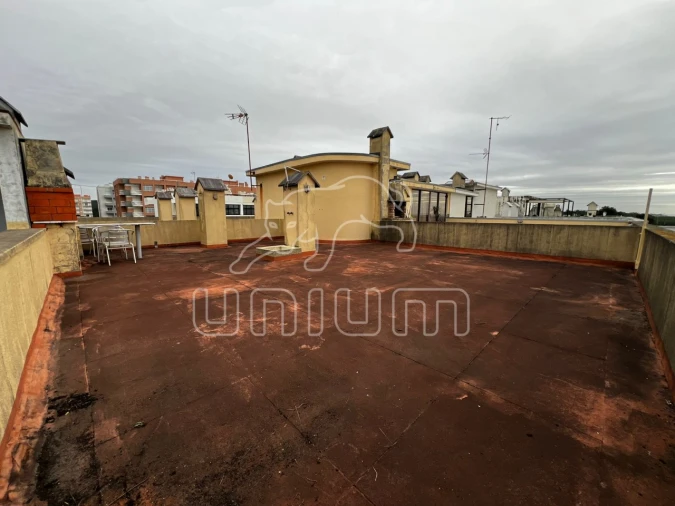 Apartamento T1 para Venda em Chafe Foto 2