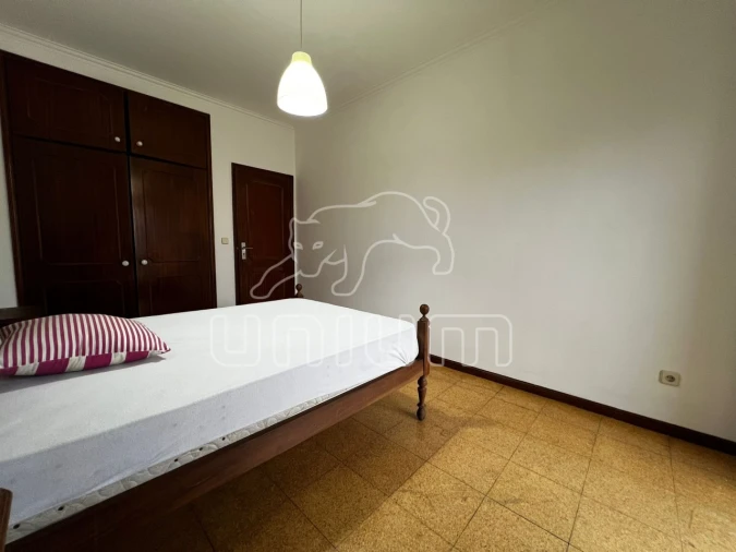 Apartamento T1 para Venda em Chafe Foto 4