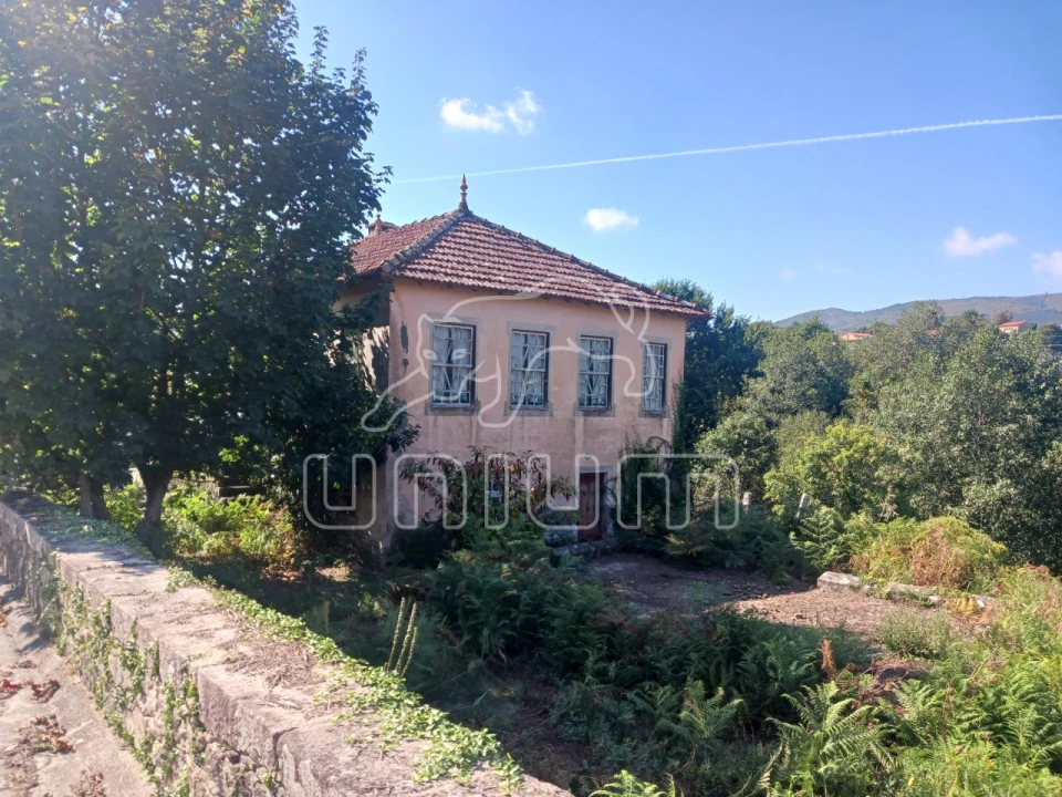 Moradia T5 para Venda em Covas Foto 9