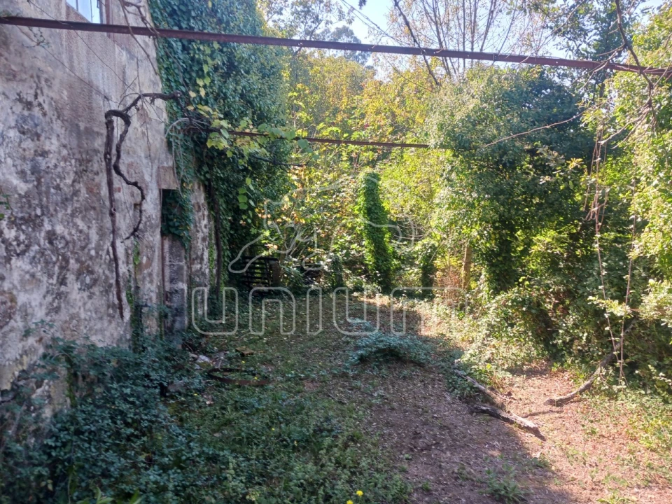 Moradia T5 para Venda em Covas Foto 19