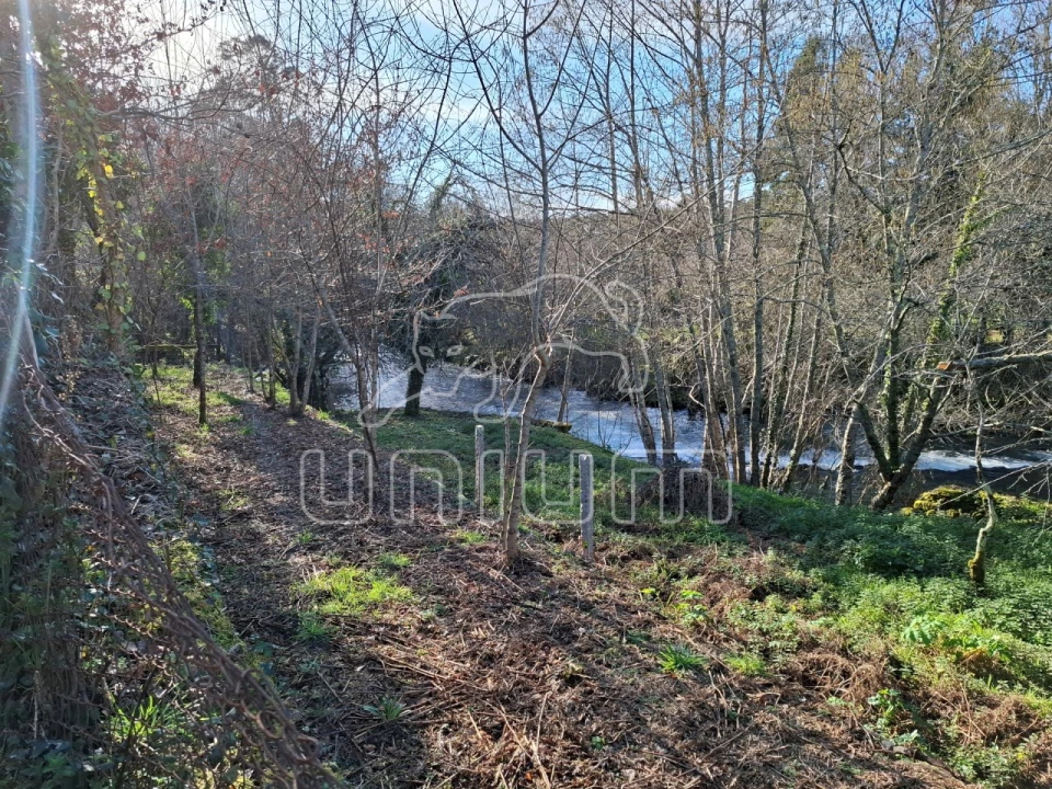 Moradia T5 para Venda em Covas Foto 33