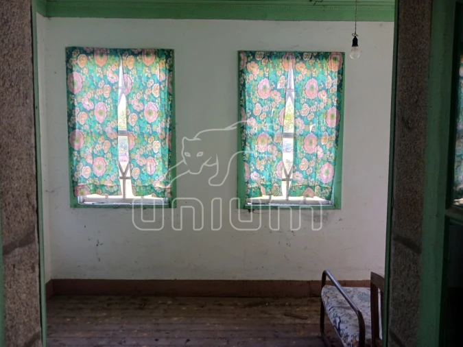 Moradia T5 para Venda em Covas Foto 13