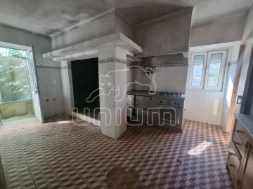 Moradia T5 para Venda em Perre