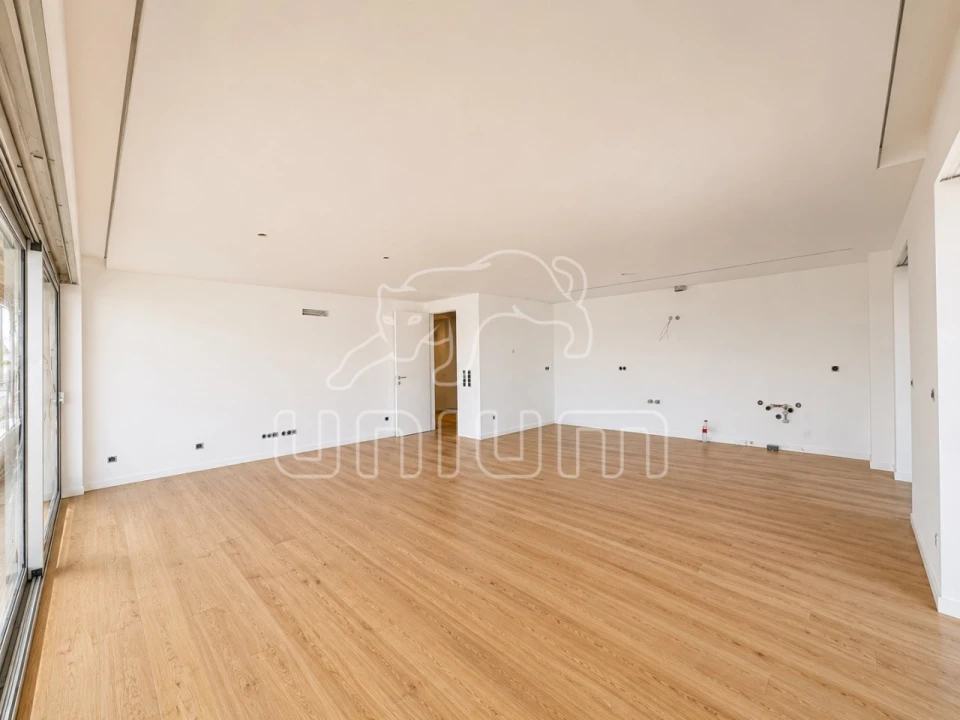Apartamento T3 para Venda em Santa Maria Maior e Monserrate e Meadela Foto 2